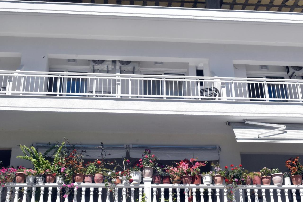 Giorgos-Fenia Apartments Paralia Katerinis Exterior photo
